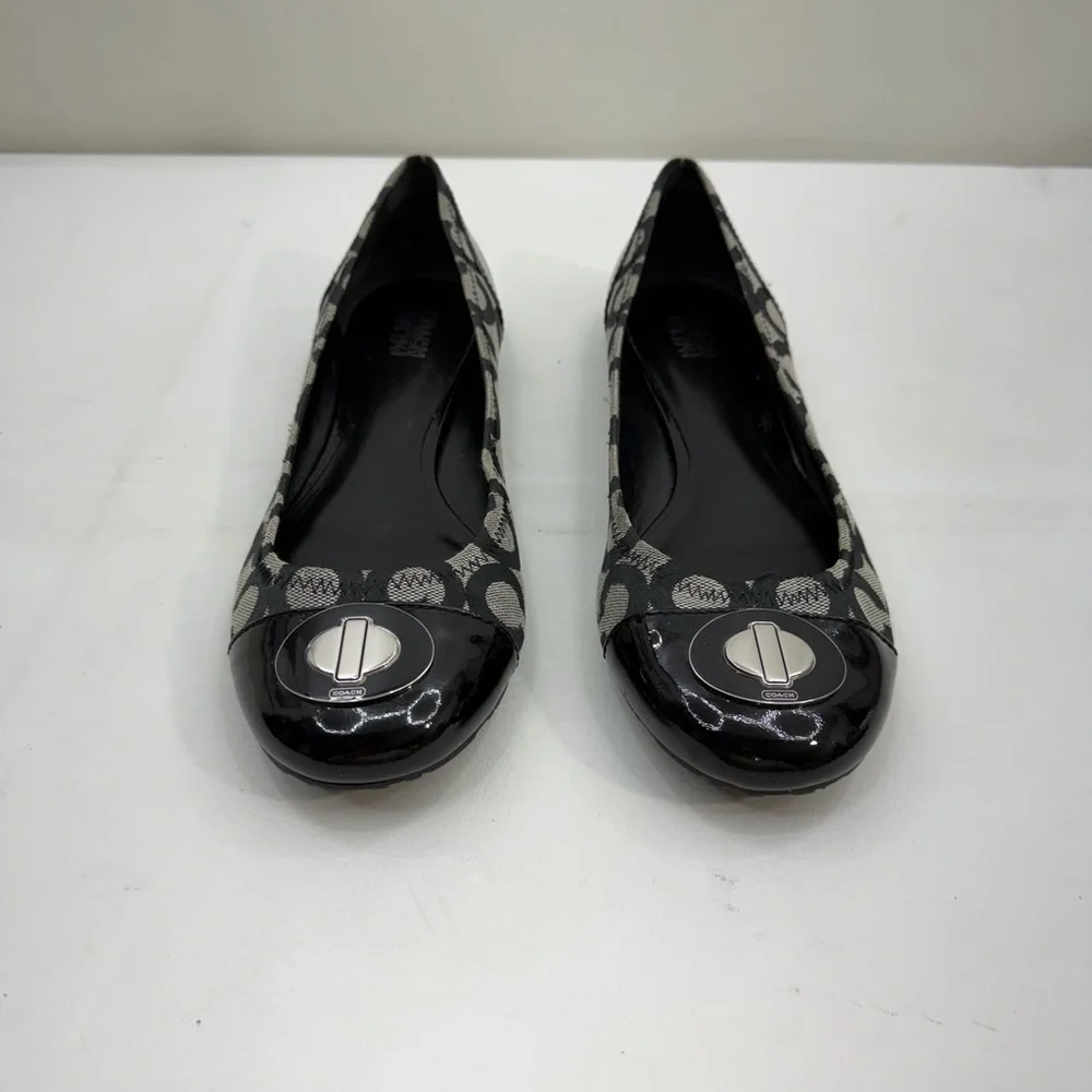 Coach Flats - Picture 2 of 7